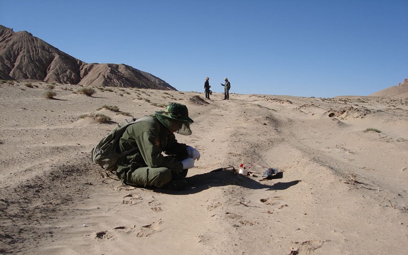 281635386115168503.jpeg 布設電極.jpg